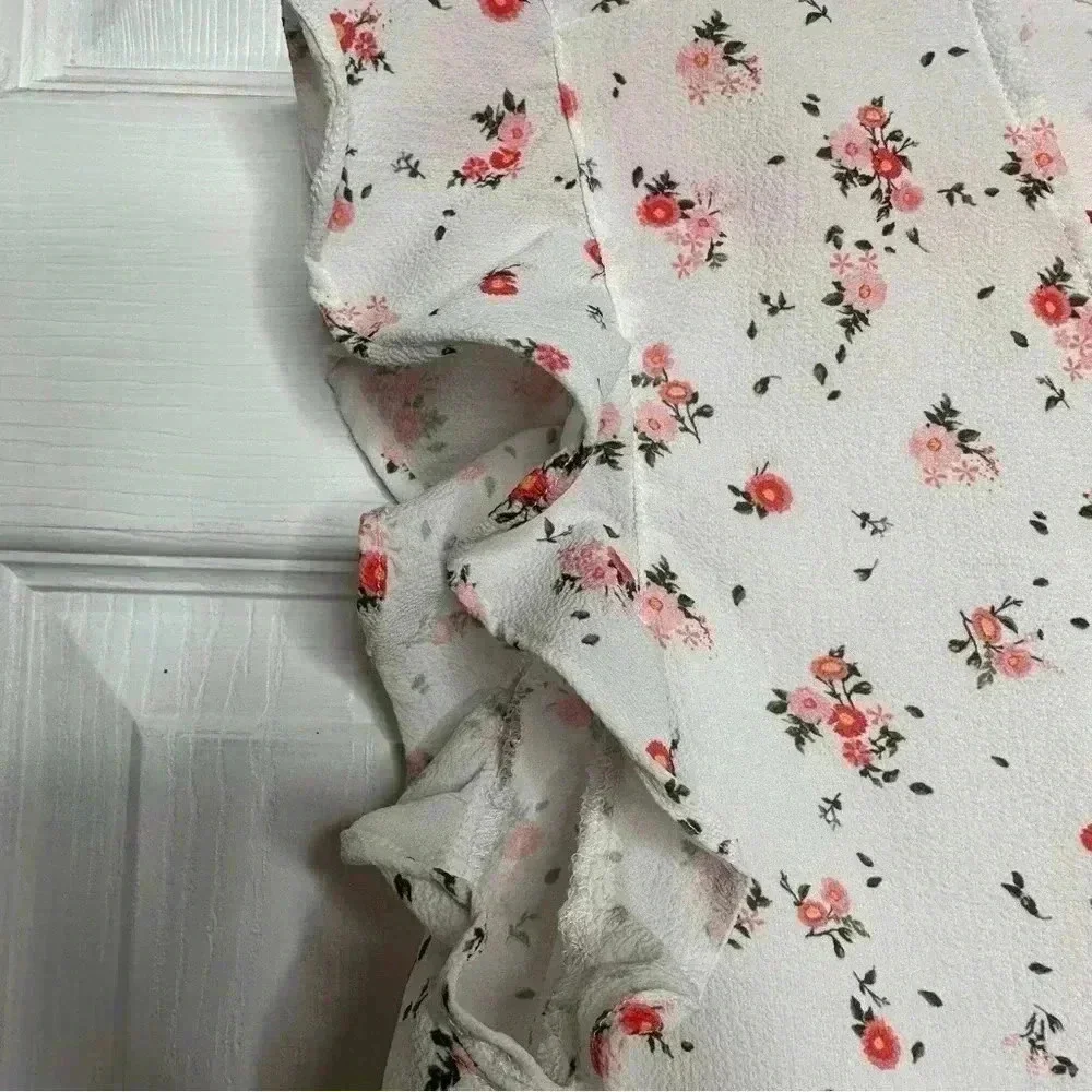 Ardene  Peplum Top White/Pink/Red Floral Size Large - Picture 9 of 16